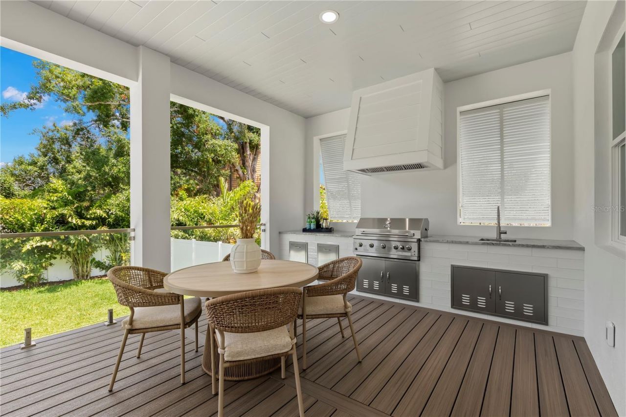 511 Buckingham Avenue E, Oldsmar, FL 34677 Photo