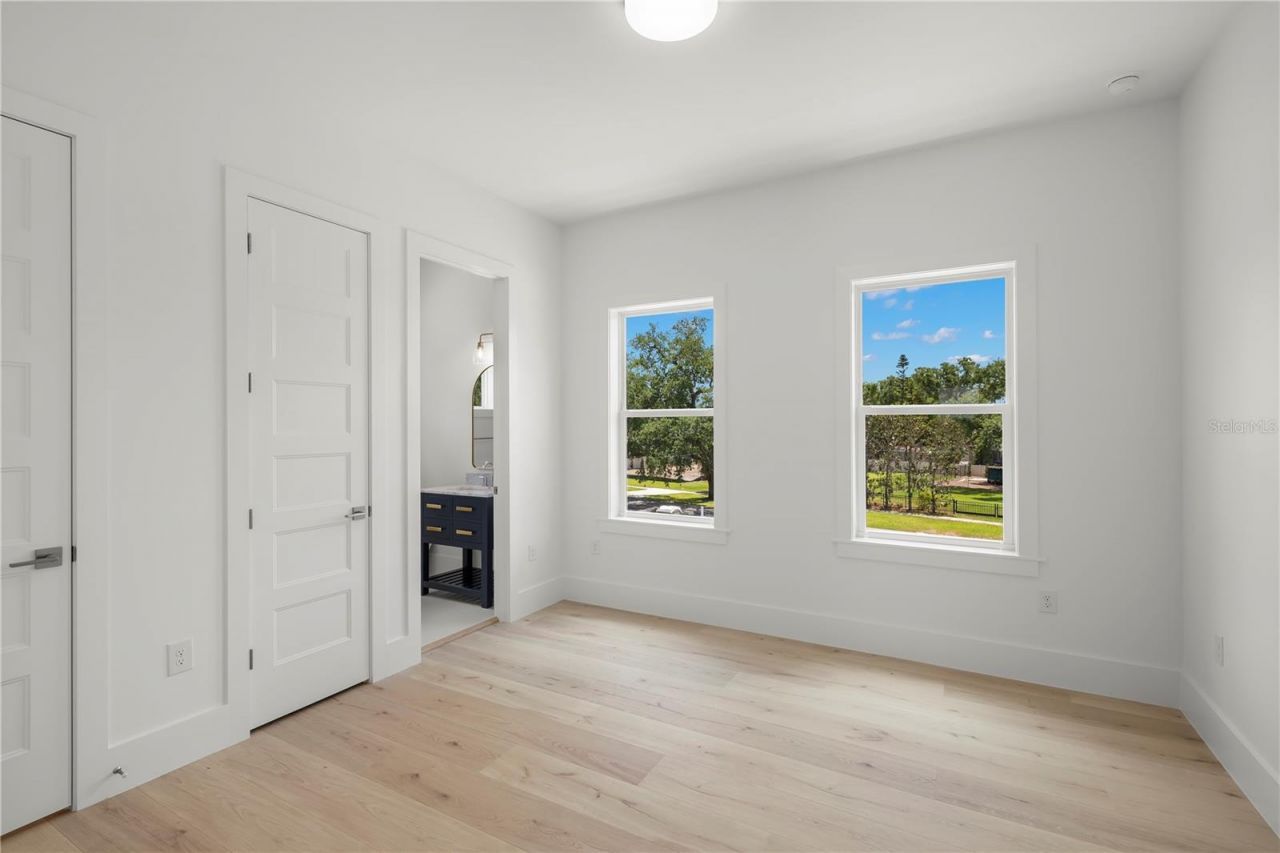511 Buckingham Avenue E, Oldsmar, FL 34677 Photo