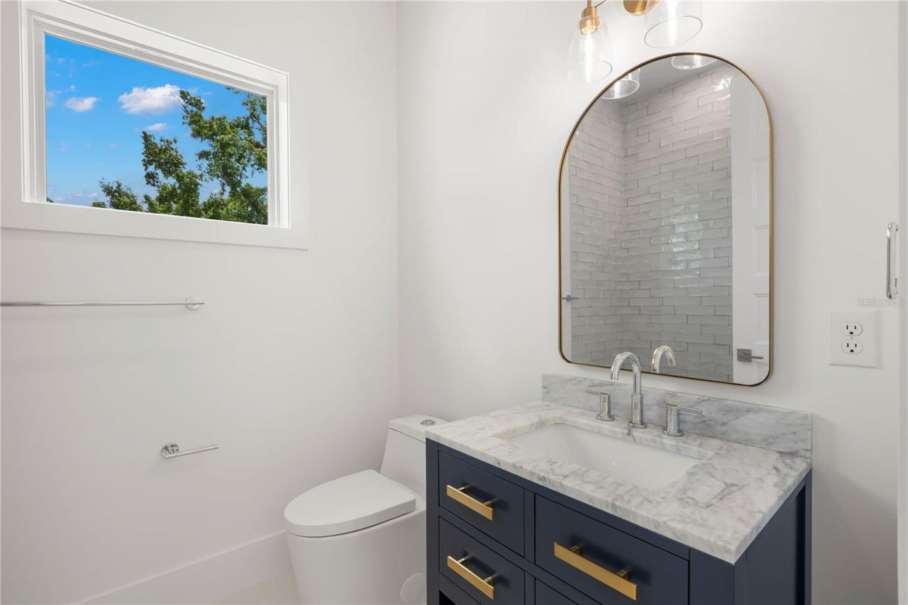 511 Buckingham Avenue E, Oldsmar, FL 34677 Photo