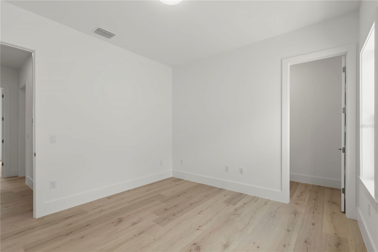 511 Buckingham Avenue E, Oldsmar, FL 34677 Photo