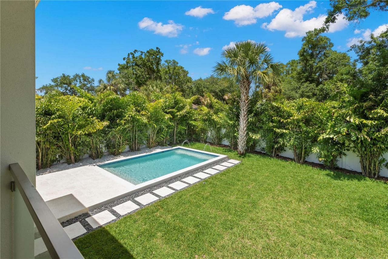 511 Buckingham Avenue E, Oldsmar, FL 34677 Photo