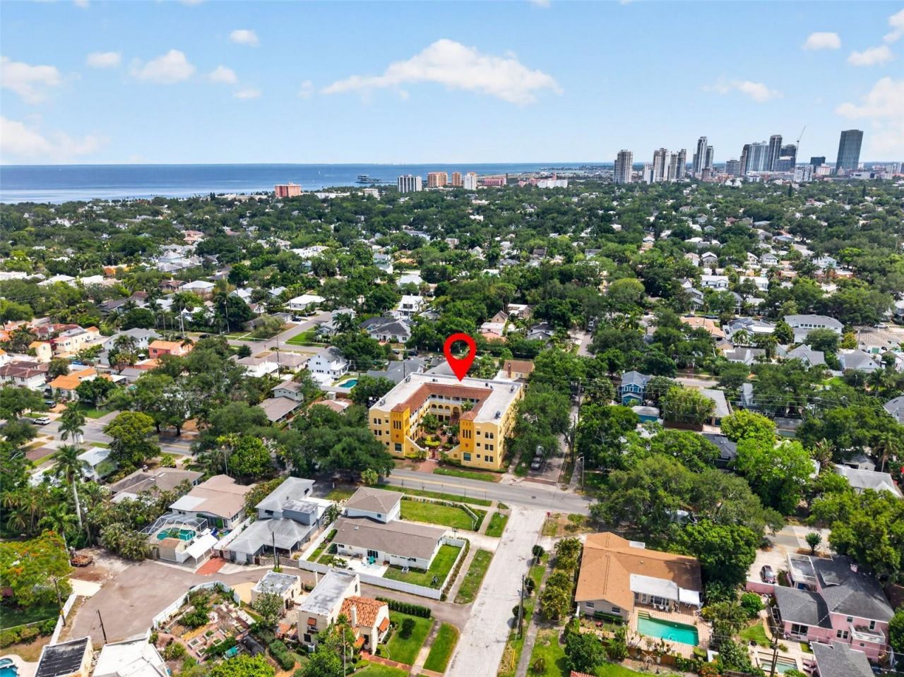 210 22nd Avenue Ne, Unit 12, Saint Petersburg, FL 33704 Photo