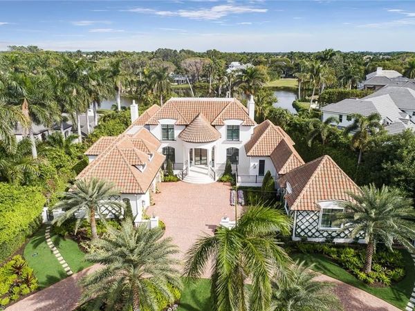 2595 Half Moon WALK , NAPLES, FL 34102