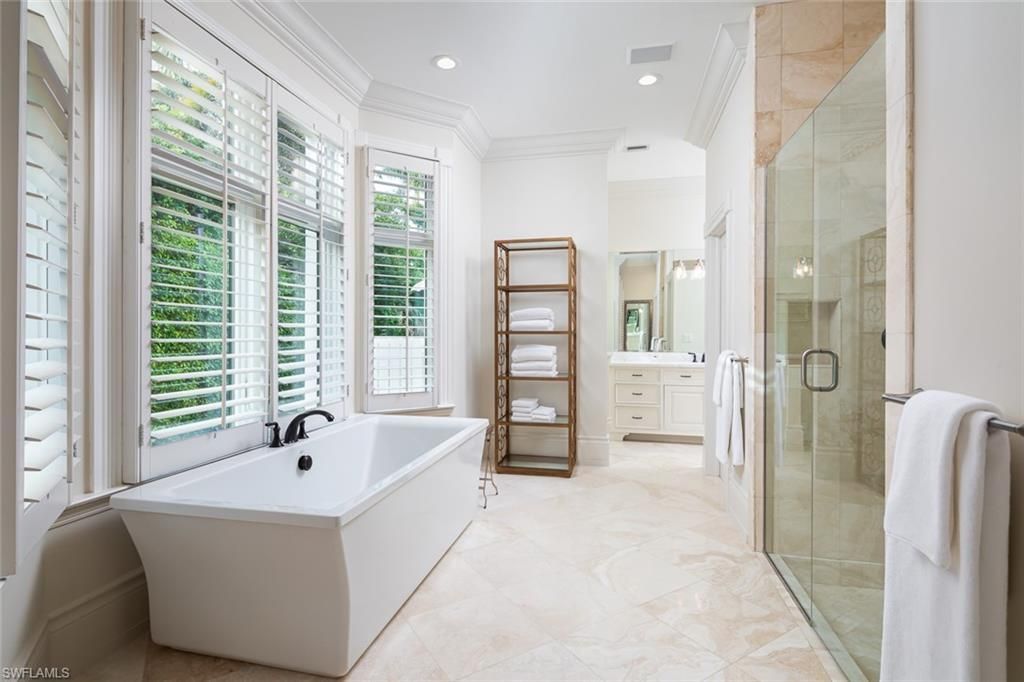 2595 Half Moon Walk , Naples, FL 34102 Photo