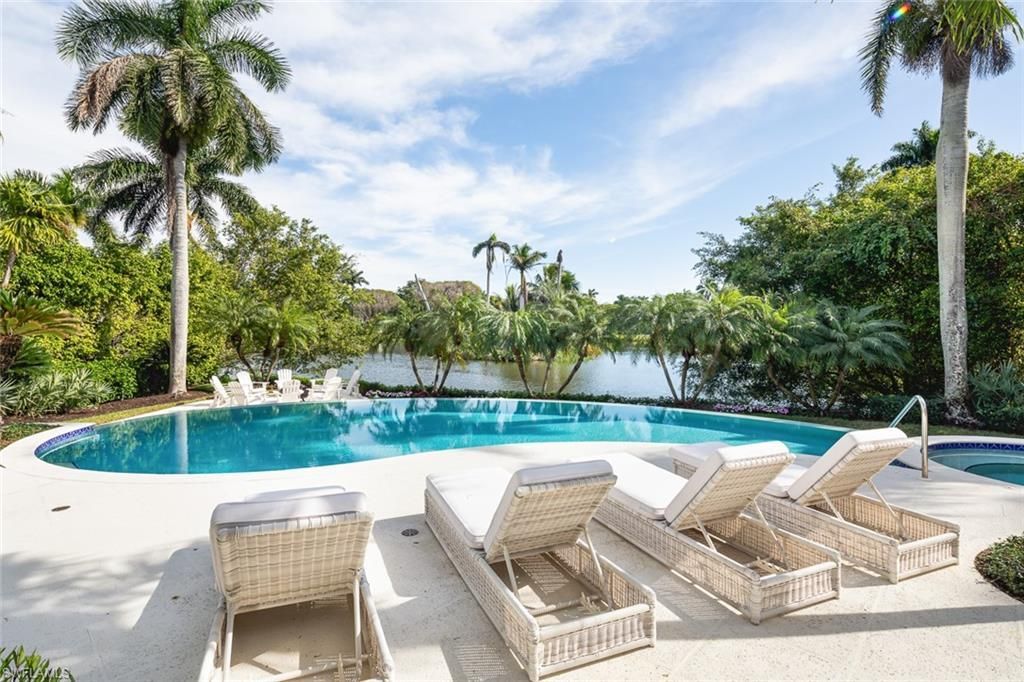 2595 Half Moon Walk , Naples, FL 34102 Photo