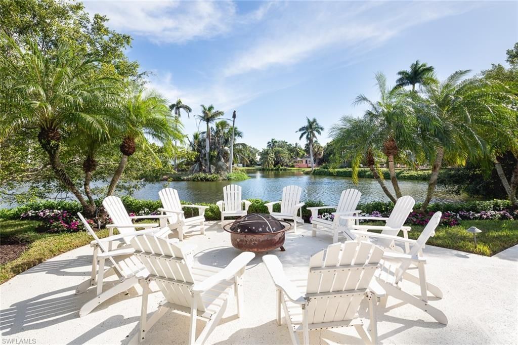 2595 Half Moon Walk , Naples, FL 34102 Photo