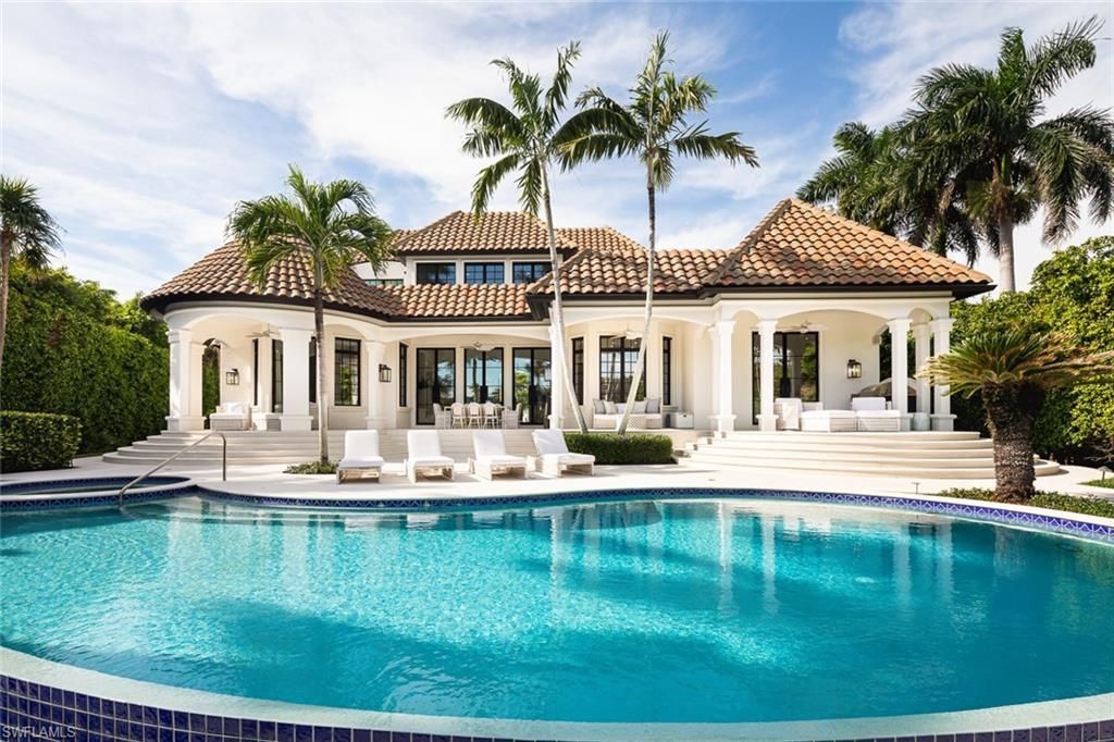 2595 Half Moon Walk , Naples, FL 34102 Photo