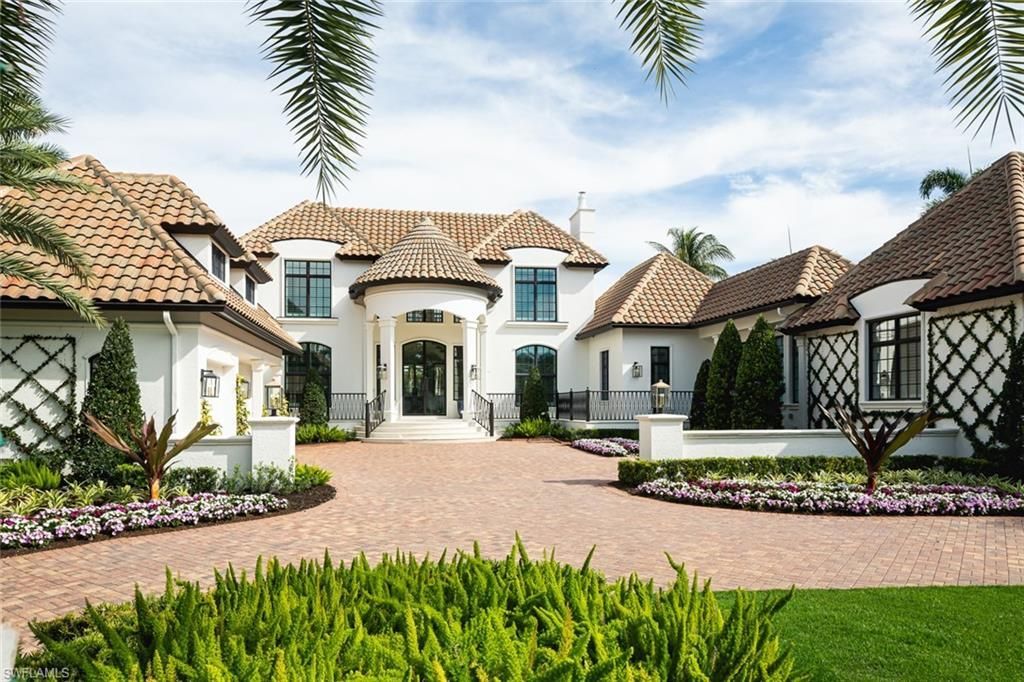 2595 Half Moon Walk , Naples, FL 34102 Photo