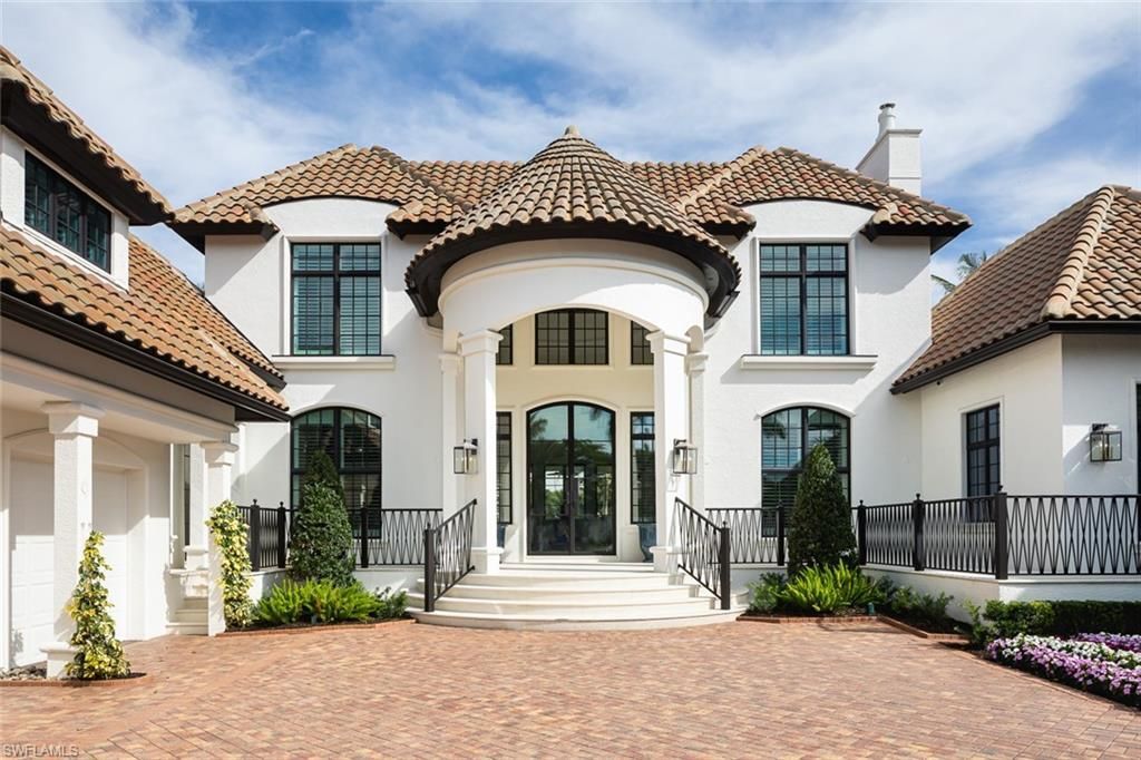 2595 Half Moon Walk , Naples, FL 34102 Photo