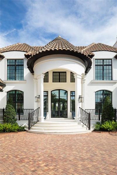 2595 Half Moon Walk , Naples, FL 34102 Photo