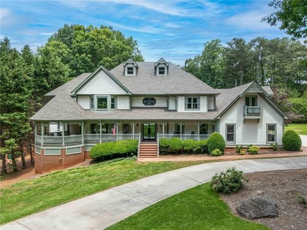 5102 Chastleton Drive , Stone Mountain, GA 30087