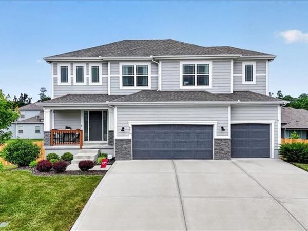 6619 NW 105th Court, Kansas City, MO 64154