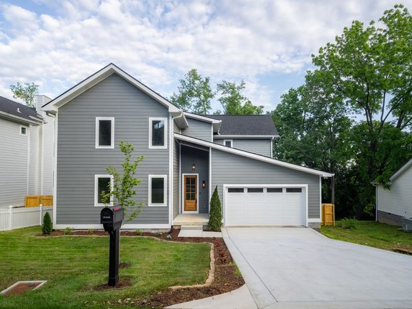 2403 Stivers St , Nashville, TN 37218