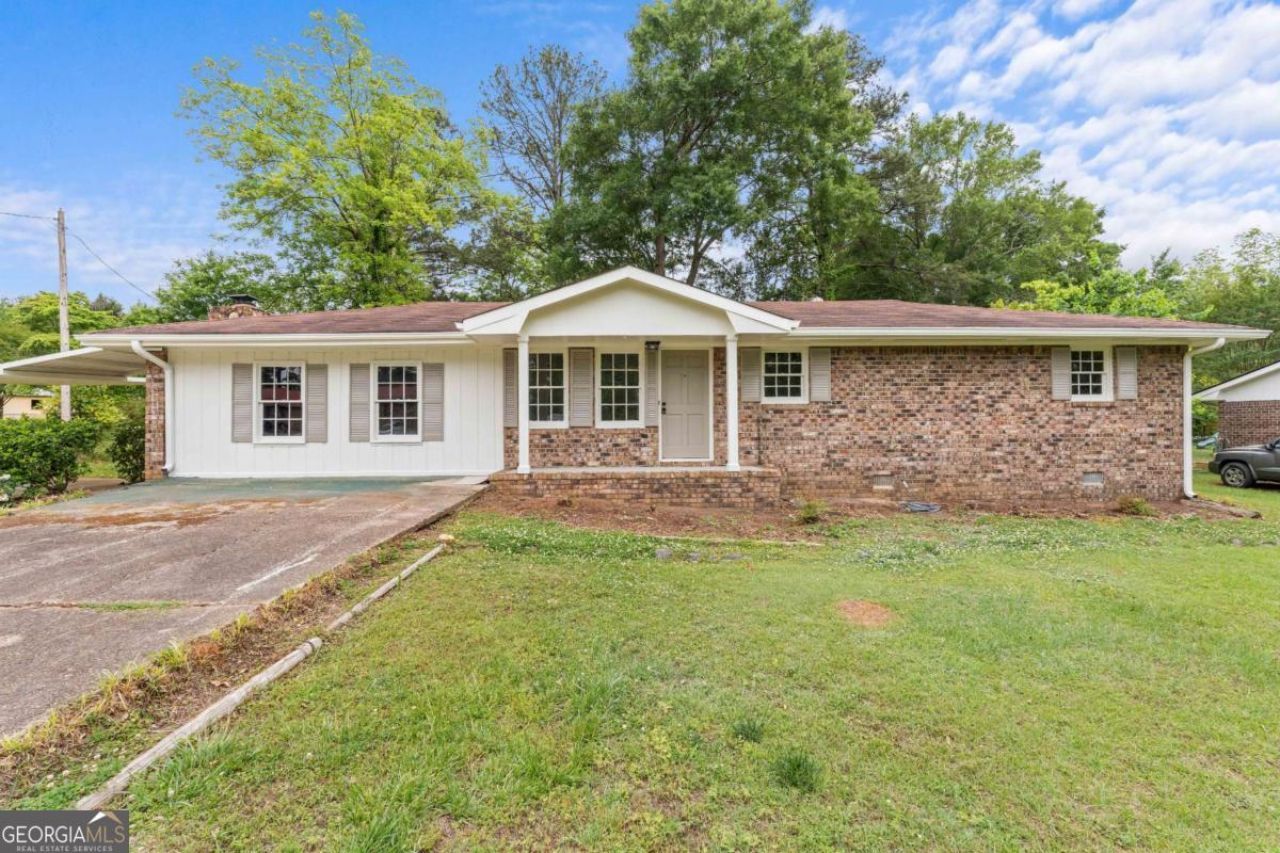 122 Carroll Circle, Carrollton, GA 30117 Main Photo