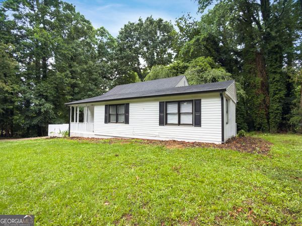 214 Pinewood Lane, Stockbridge, GA 30281