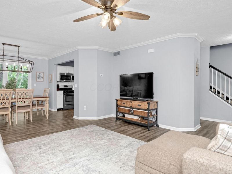 2275 Yagger Bay Drive, Hilliard, OH 43026 Photo 9