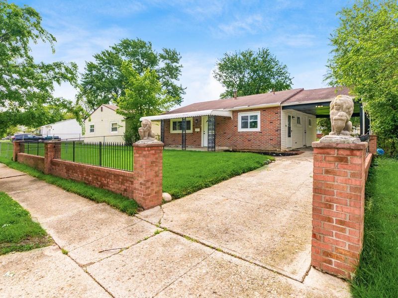 1371 Southfield Drive S, Columbus, OH 43207 Photo 2