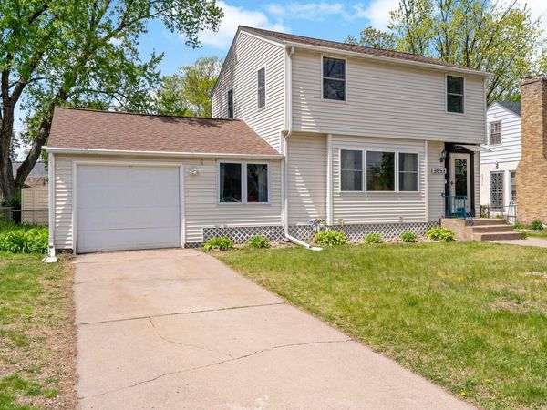 3653 Lee Avenue N, Robbinsdale, MN 55422