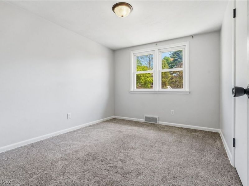 222 State Avenue NE, Massillon, OH 44646 Photo 18