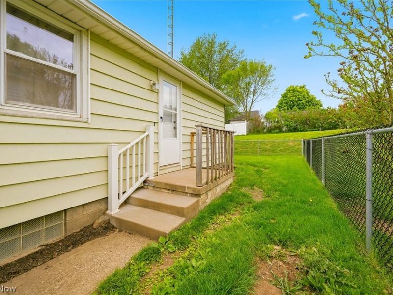 222 State Avenue NE, Massillon, OH 44646 Photo 23