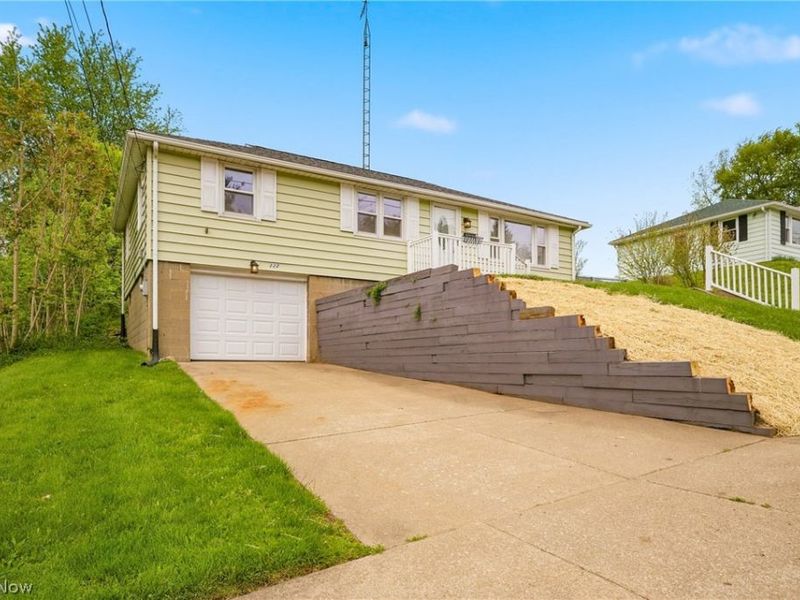 222 State Avenue NE, Massillon, OH 44646 Photo 4
