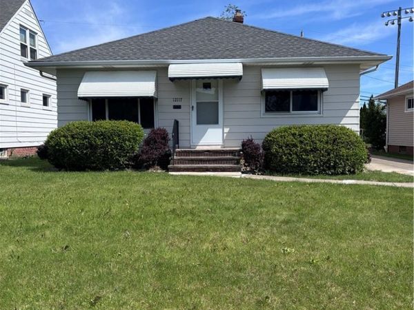 12117 Thraves Road , Garfield Heights, OH 44125