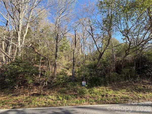 219 Bee Ridge Road , Asheville, NC 28803