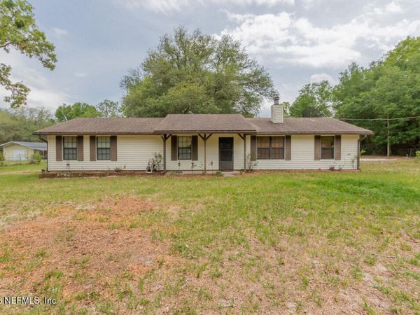 4523 CHIPMUNK Road, Middleburg, FL 32068