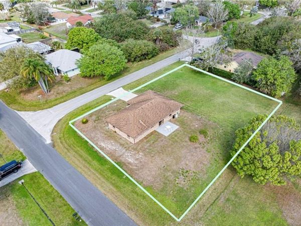 781 Glencove Street, Sebastian, FL 32958