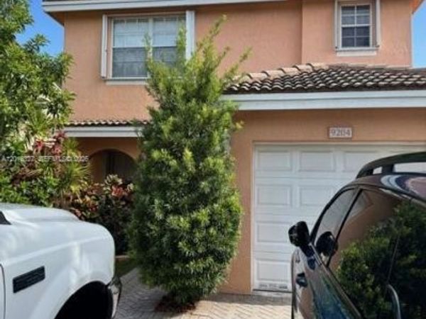 Sunrise, FL 33351