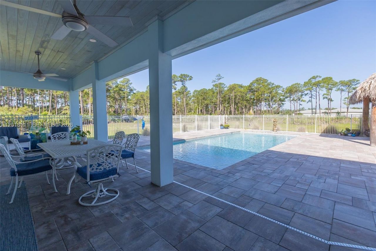 5371 S 25th St , Fort Pierce, FL 34981 Photo