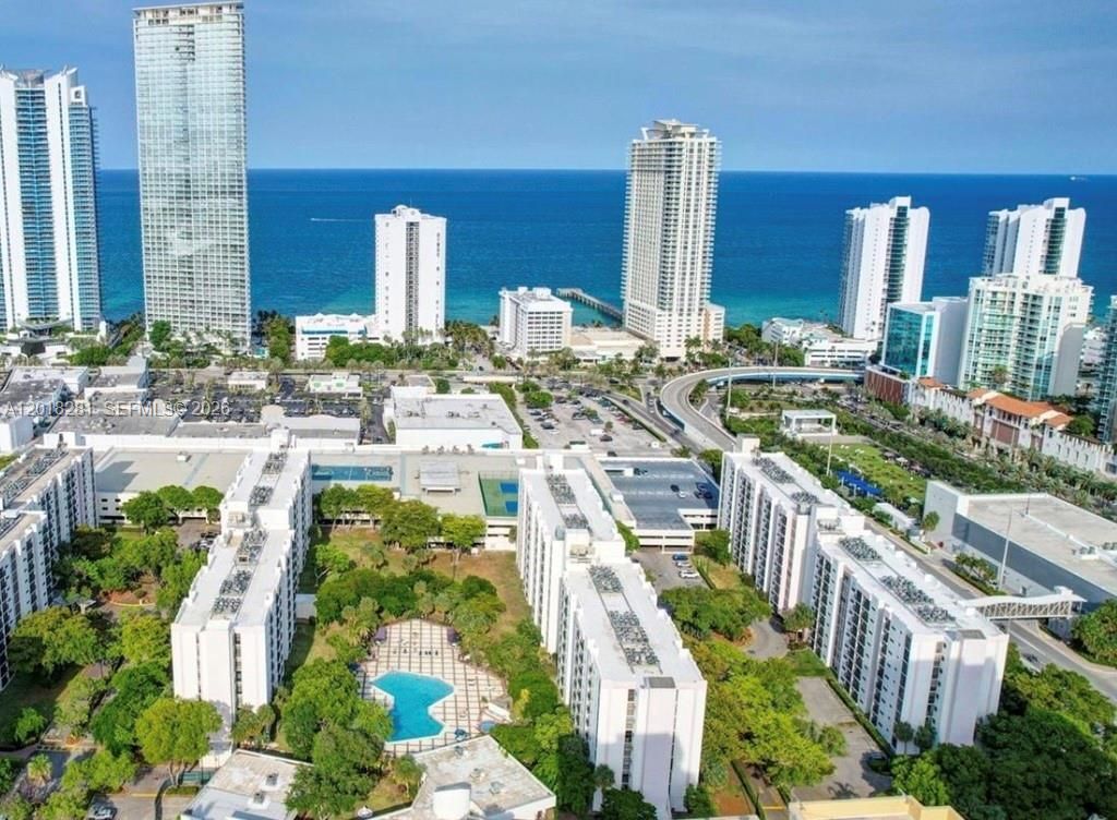 16909 N Bay Rd , Unit 601, Sunny Isles Beach, FL 33160 Photo