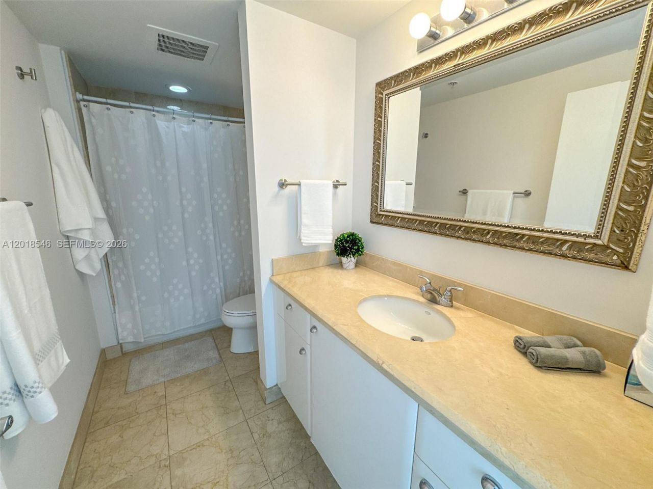 19400 Turnberry Way, Unit 531, Aventura, FL 33180 Photo