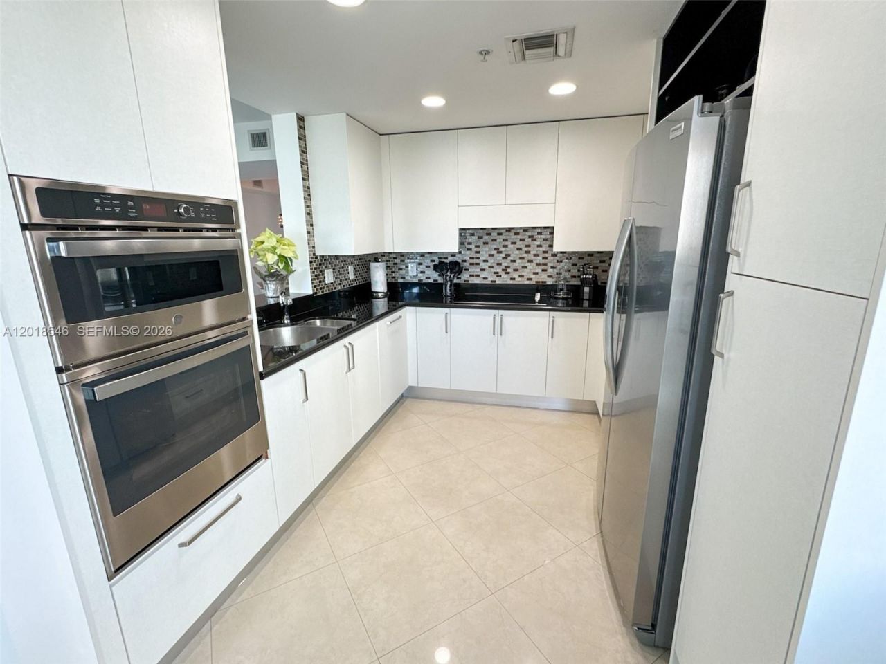 19400 Turnberry Way, Unit 531, Aventura, FL 33180 Photo