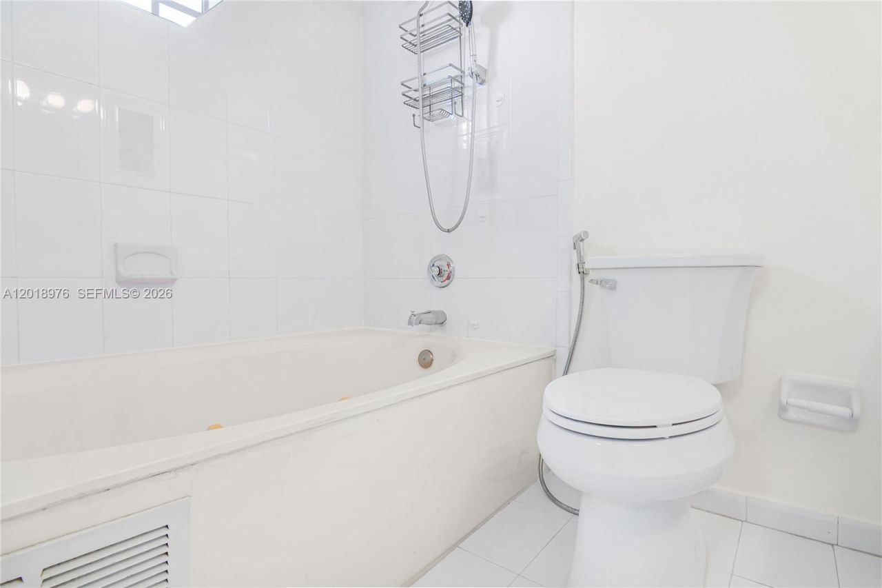 7773 SW 94th Lane , Miami, FL 33156 Photo