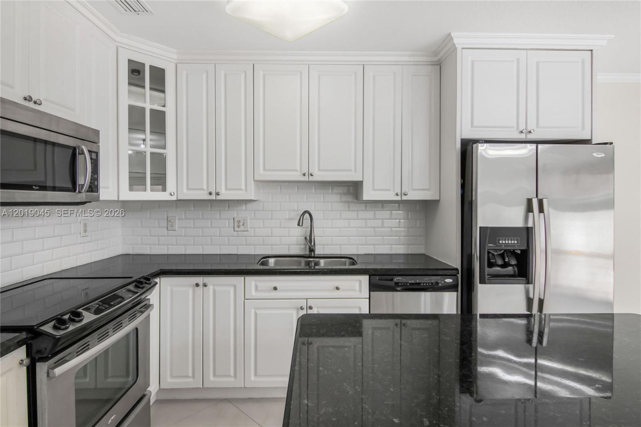 7773 SW 94th Lane , Miami, FL 33156 Photo