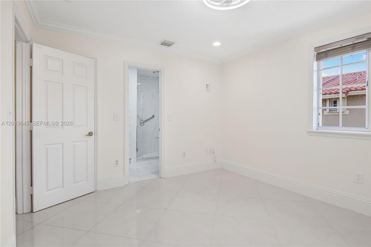 7773 SW 94th Lane , Miami, FL 33156 Photo
