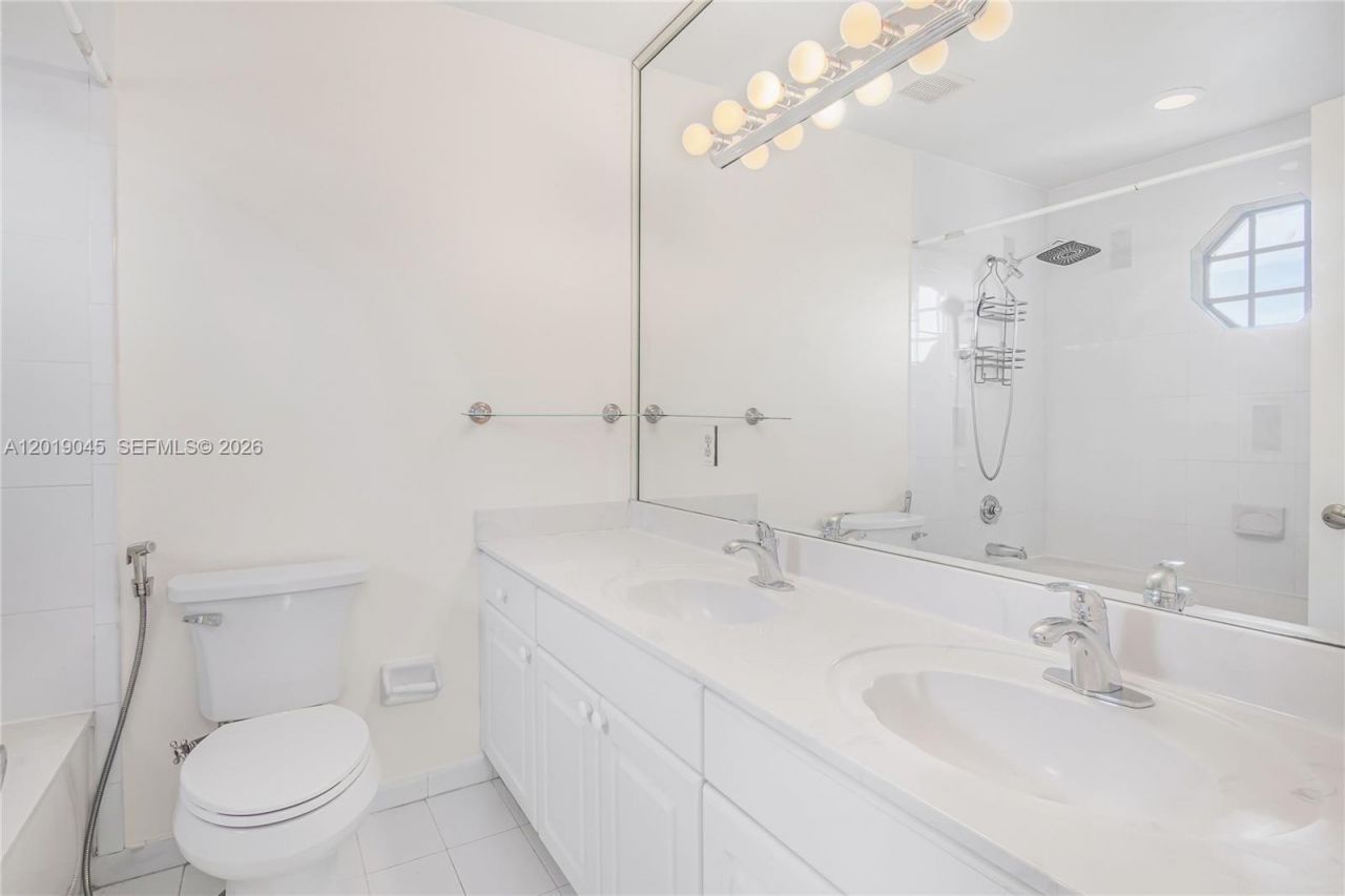 7773 SW 94th Lane , Miami, FL 33156 Photo