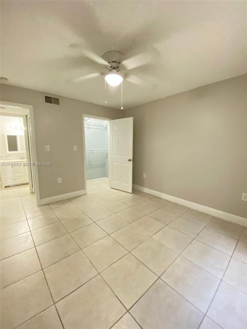 15551 SW 104th Ter , Unit 8111, Miami, FL 33196 Photo