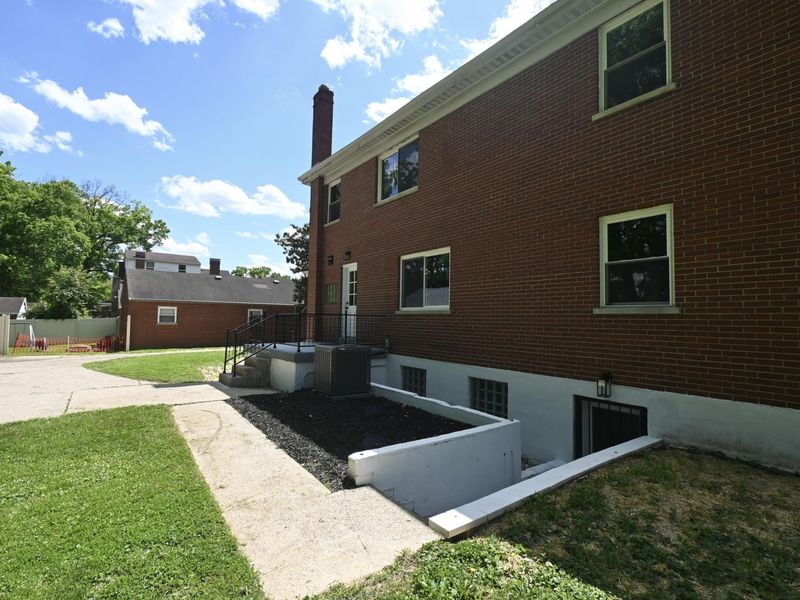 2714 Ashland Avenue, Covington, KY 41015 Photo 9