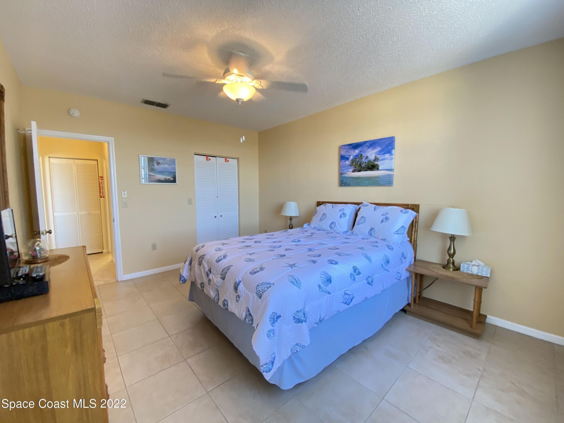 333 N Atlantic Avenue , Unit 305, Cocoa Beach, FL 32931 Photo