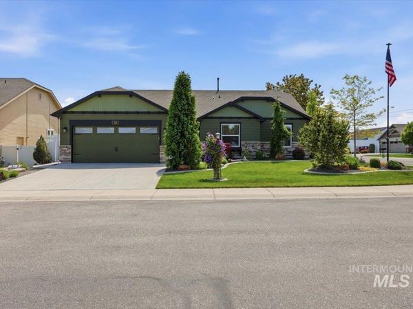 519 W Thornwood, Nampa, ID 83686