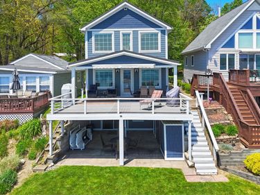 66937 Lakeshore Drive, Dowagiac, MI 49047