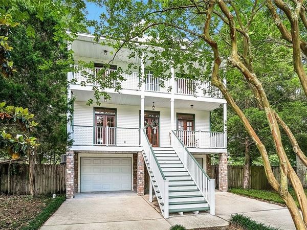 18120 CUSACHS Drive , Covington, LA 70433