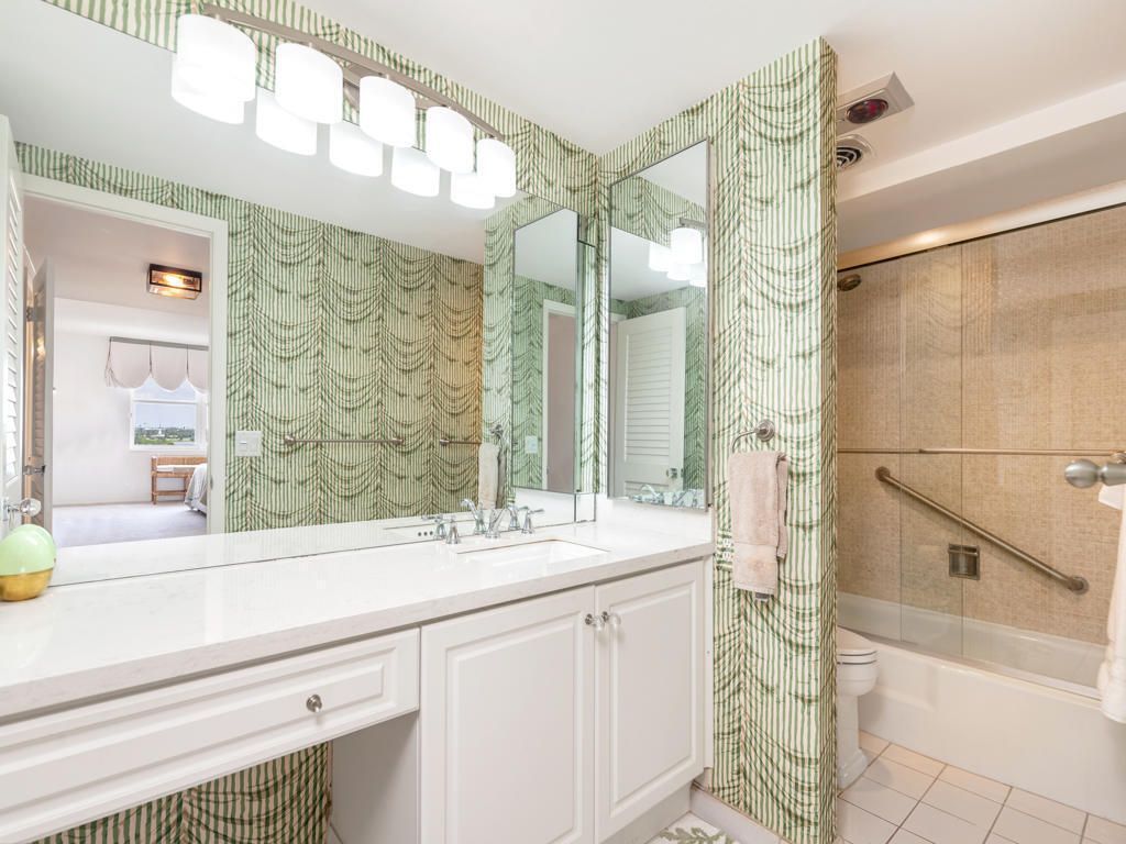 2295 S Ocean Boulevard, Unit 715, Palm Beach, FL 33480 Photo