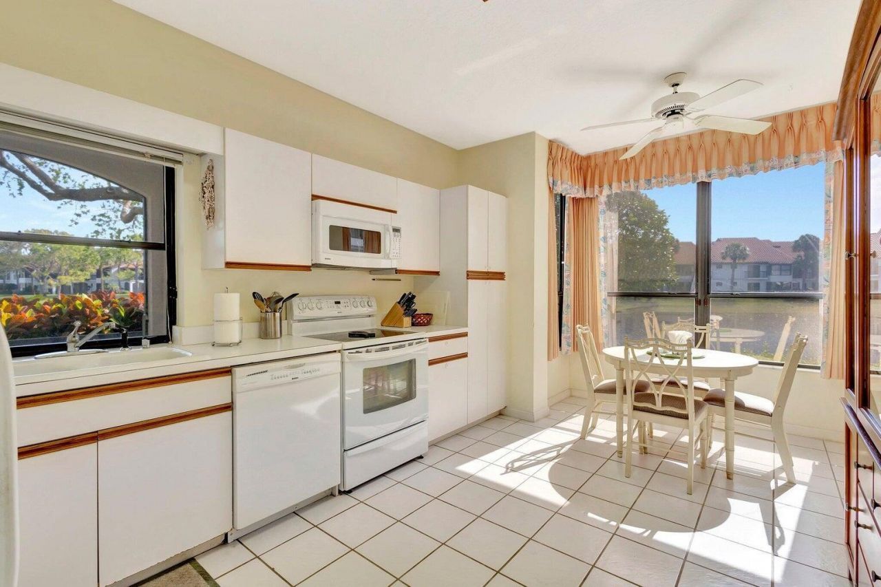 16050 W Bay Drive, Unit 151, Jupiter, FL 33477 Photo