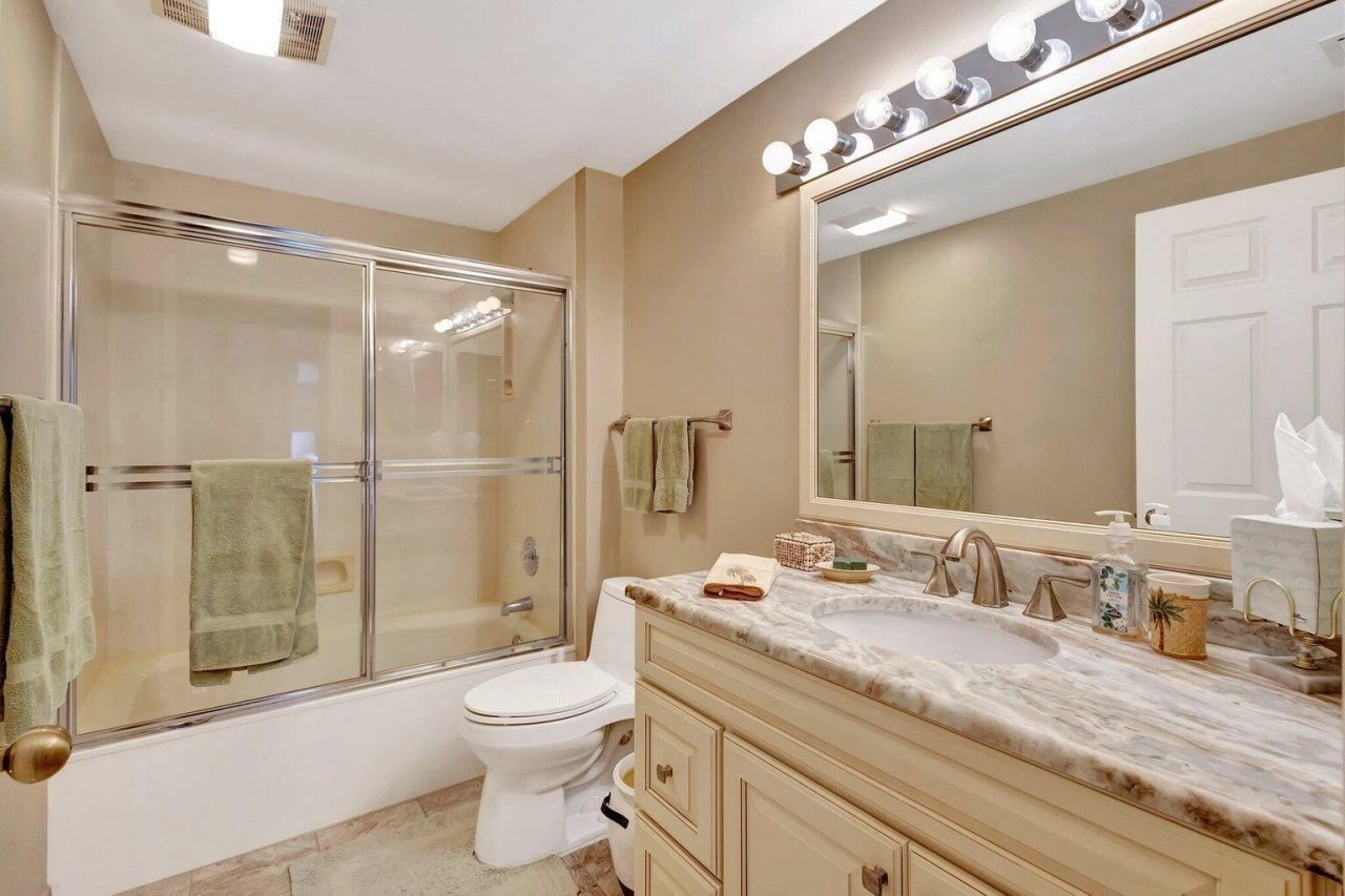 16050 W Bay Drive, Unit 151, Jupiter, FL 33477 Photo