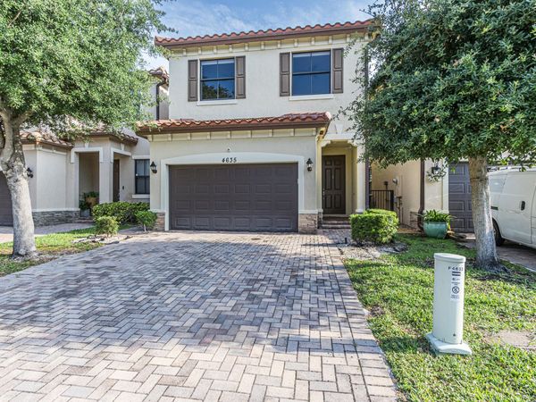 4635 NW 59th Street, Tamarac, FL 33319