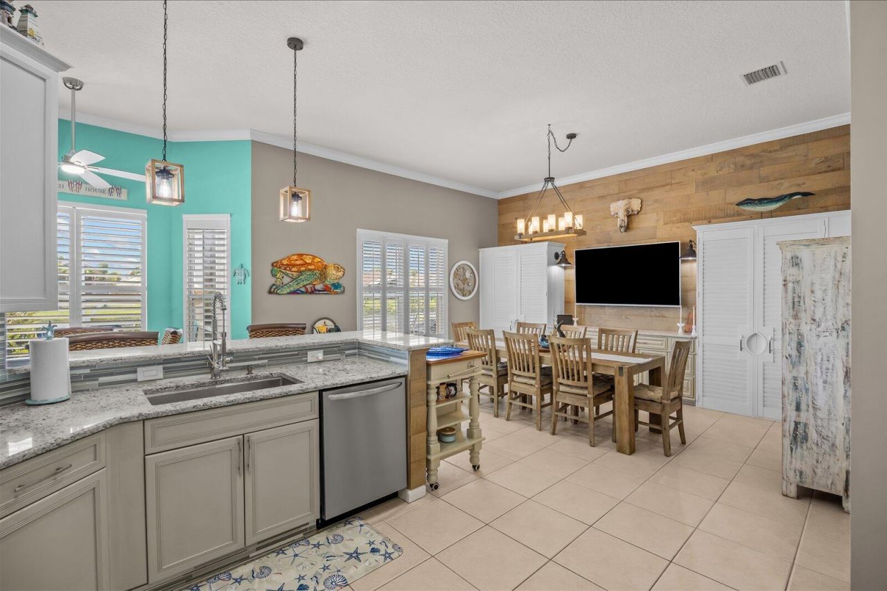 482 NW Blue Lake Drive, Port Saint Lucie, FL 34986 Photo