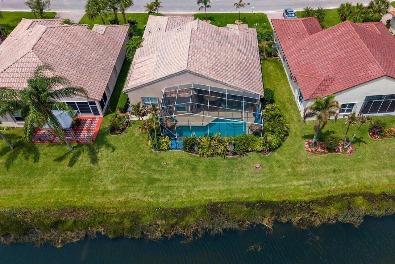 482 NW Blue Lake Drive, Port Saint Lucie, FL 34986 Photo